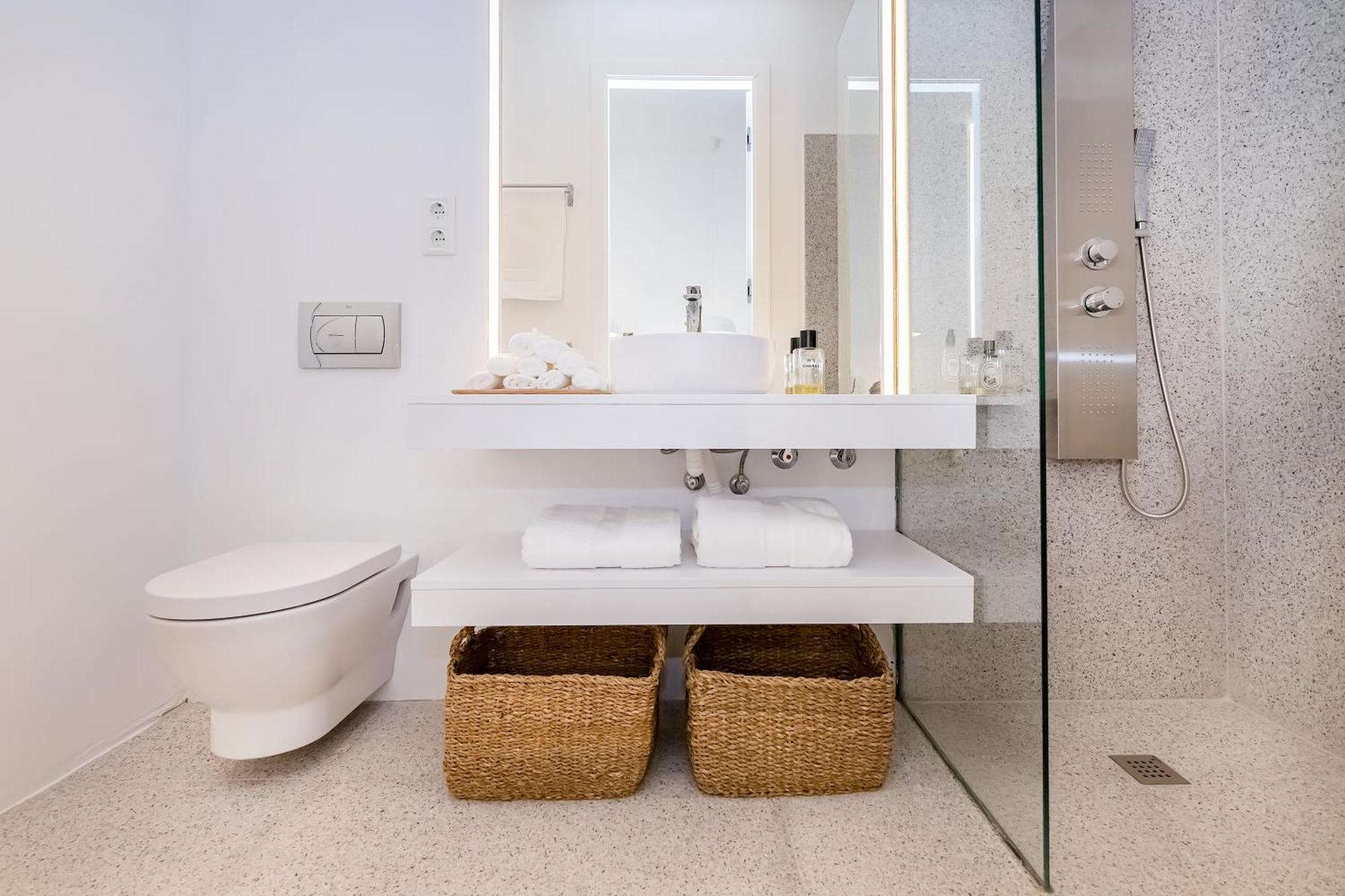 Bhost - Lumiere Suites Kordoba Bagian luar foto